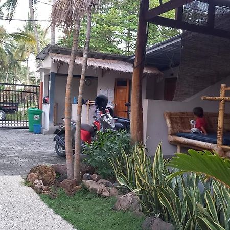 Albany Home Stay Kuta  Zewnętrze zdjęcie