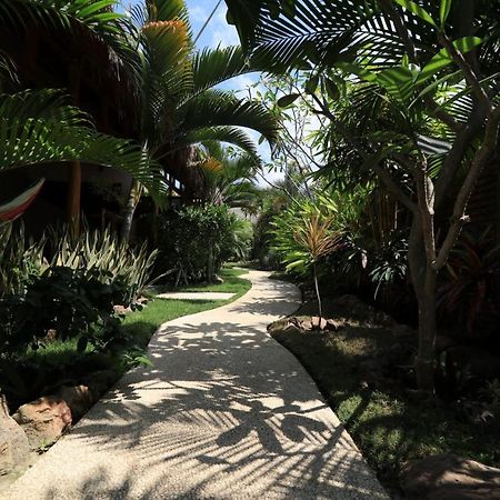 Albany Home Stay Kuta  Zewnętrze zdjęcie